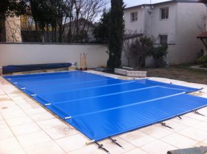 Bâche à barres piscines